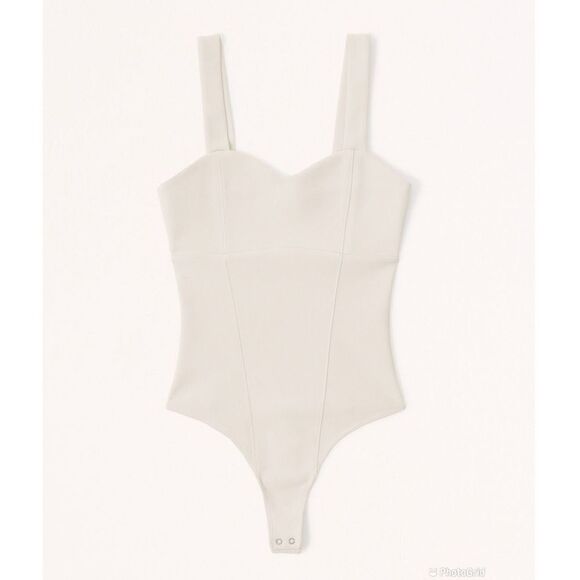 Abercrombie and Fitch Crepe Sweetheart Bodysuit - Picture 1 of 12